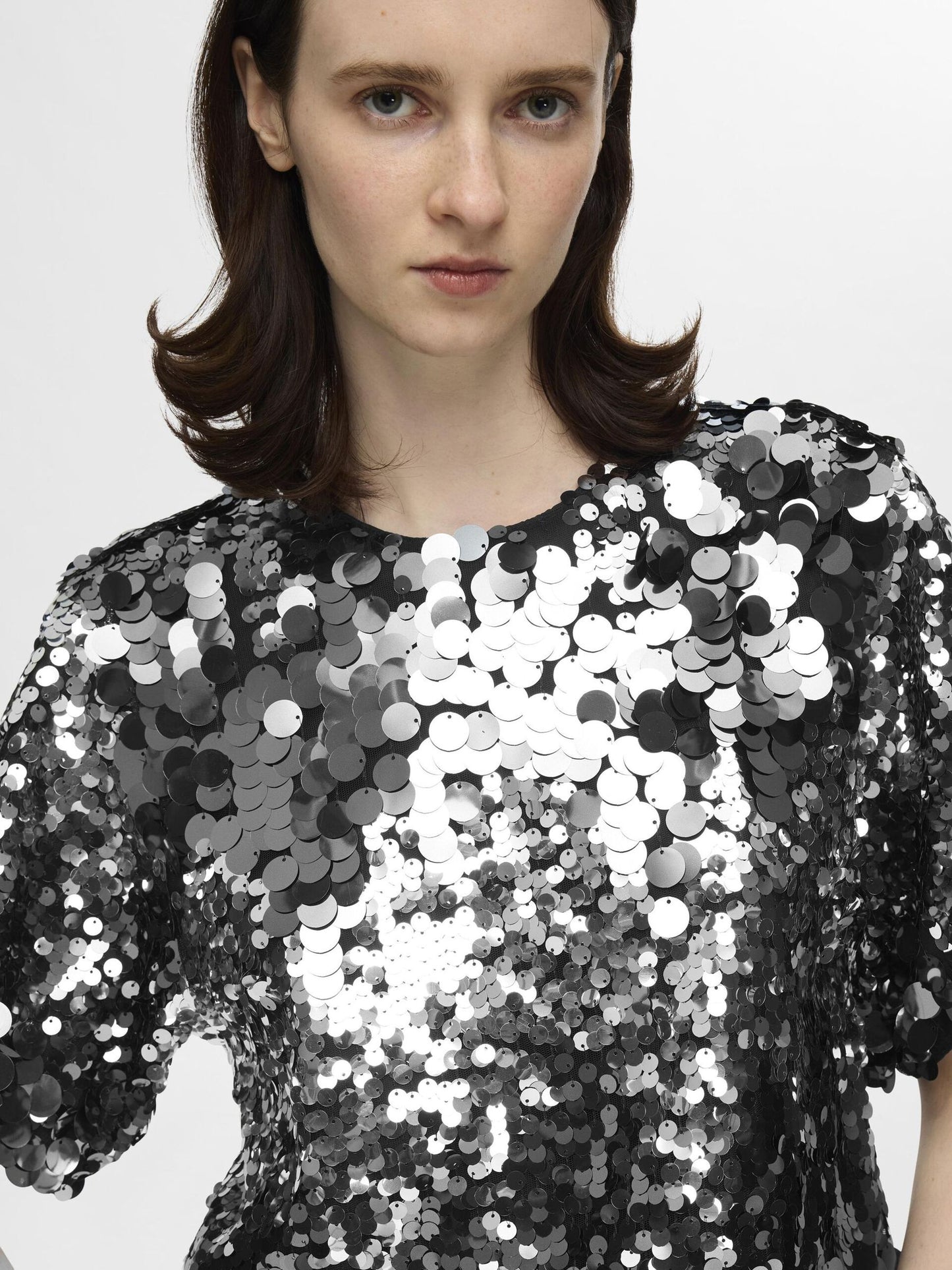 Topp Tana sequins