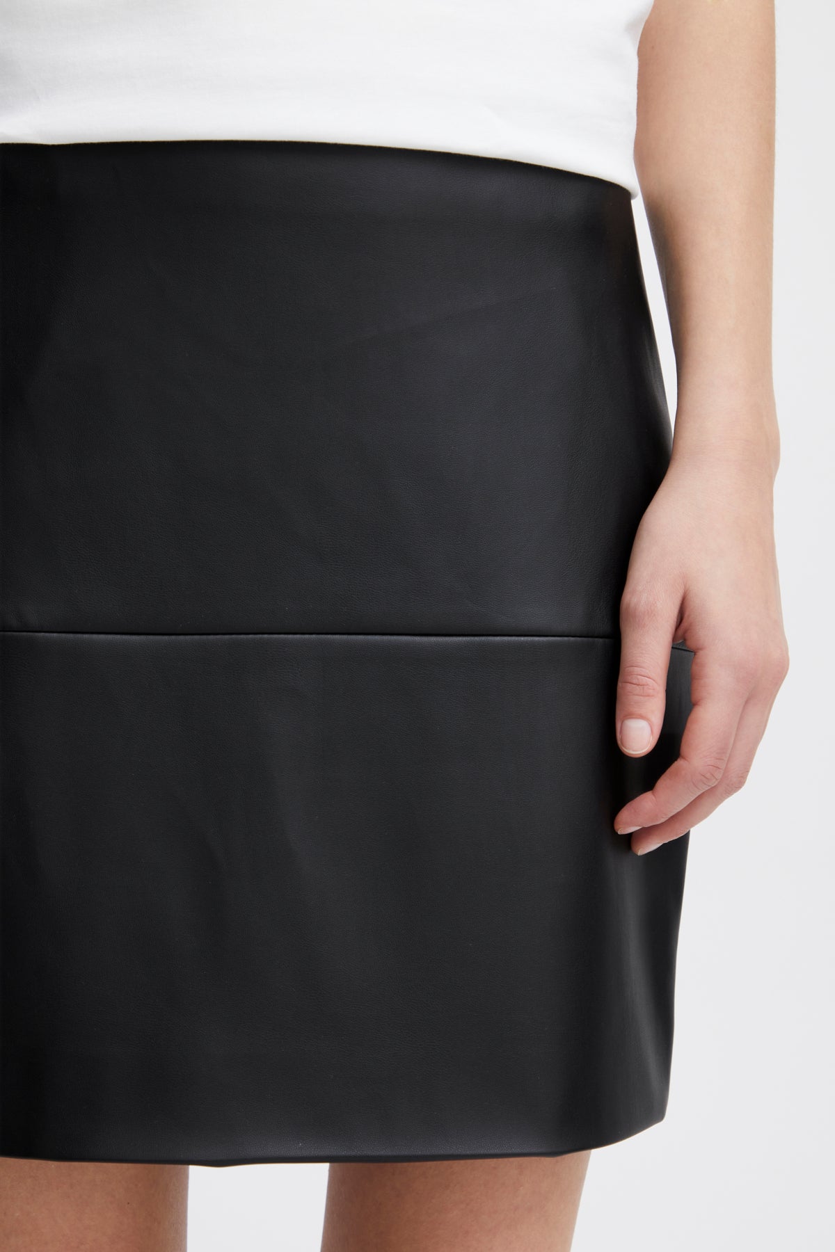 Kjol Comano, black