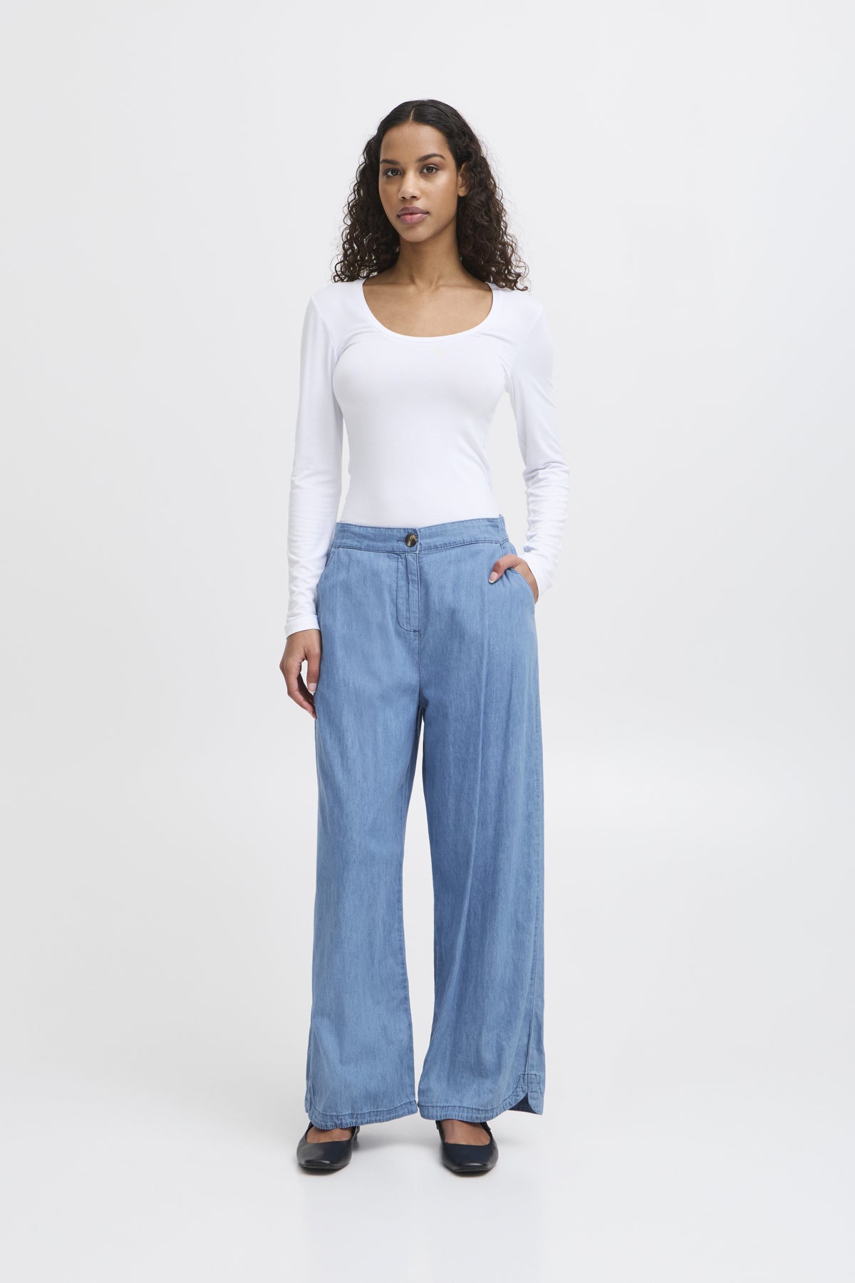 Byxa Barcy, light blue chambray