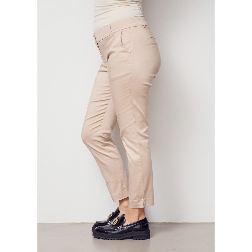 Byxa Isay chino