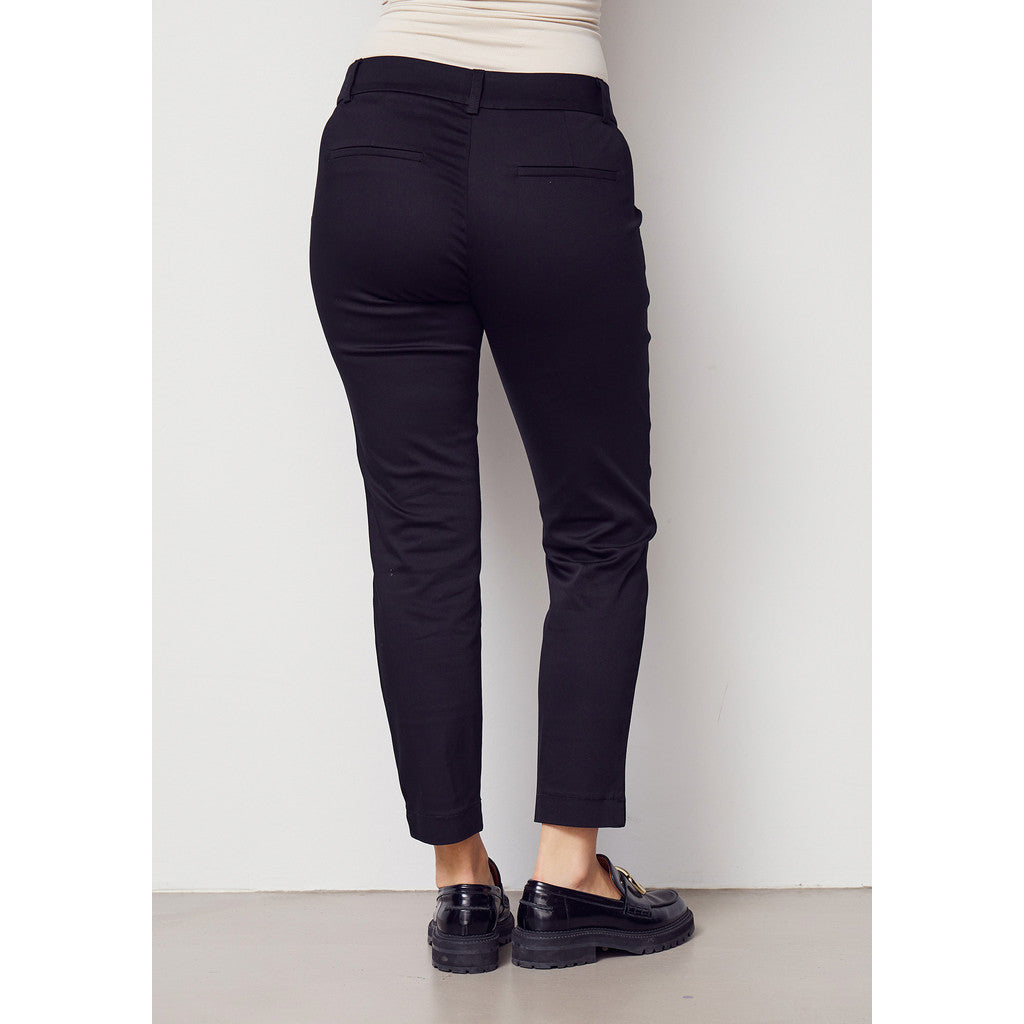 Byxa Isay chino