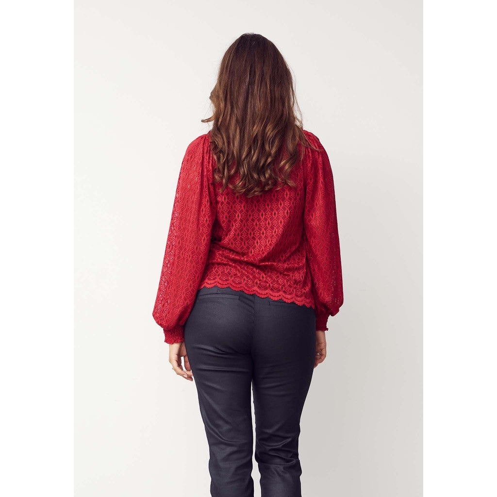 Blus Katty lace, warm red