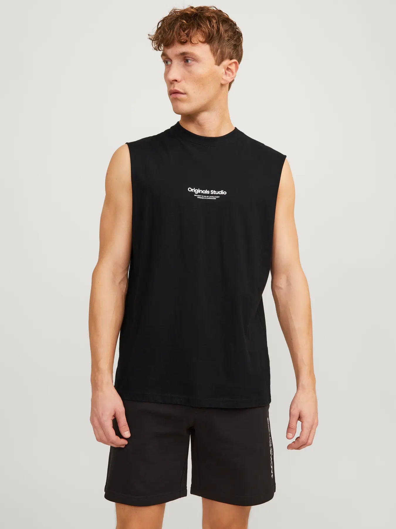 Linne Vesterbro, black