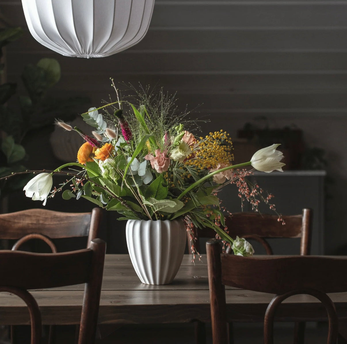 Fröhus Kapsel vas mellan