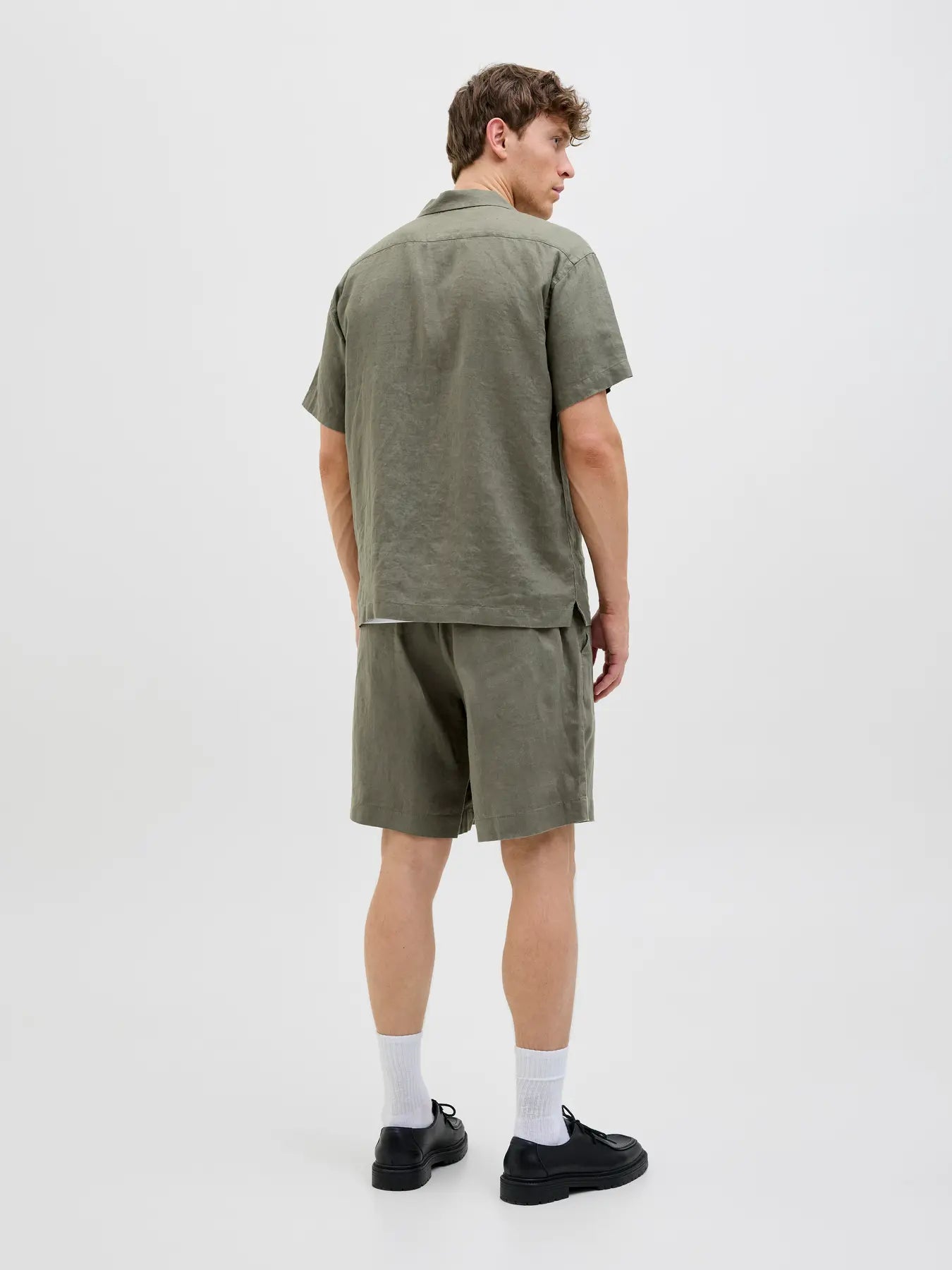 Shorts Bill Lawrence, tea leaf