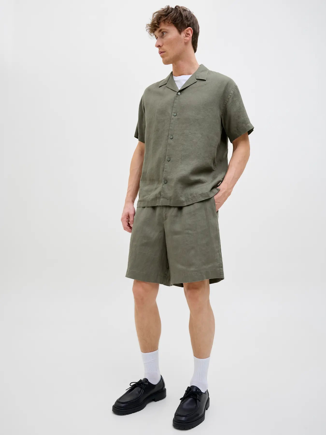 Shorts Bill Lawrence, tea leaf