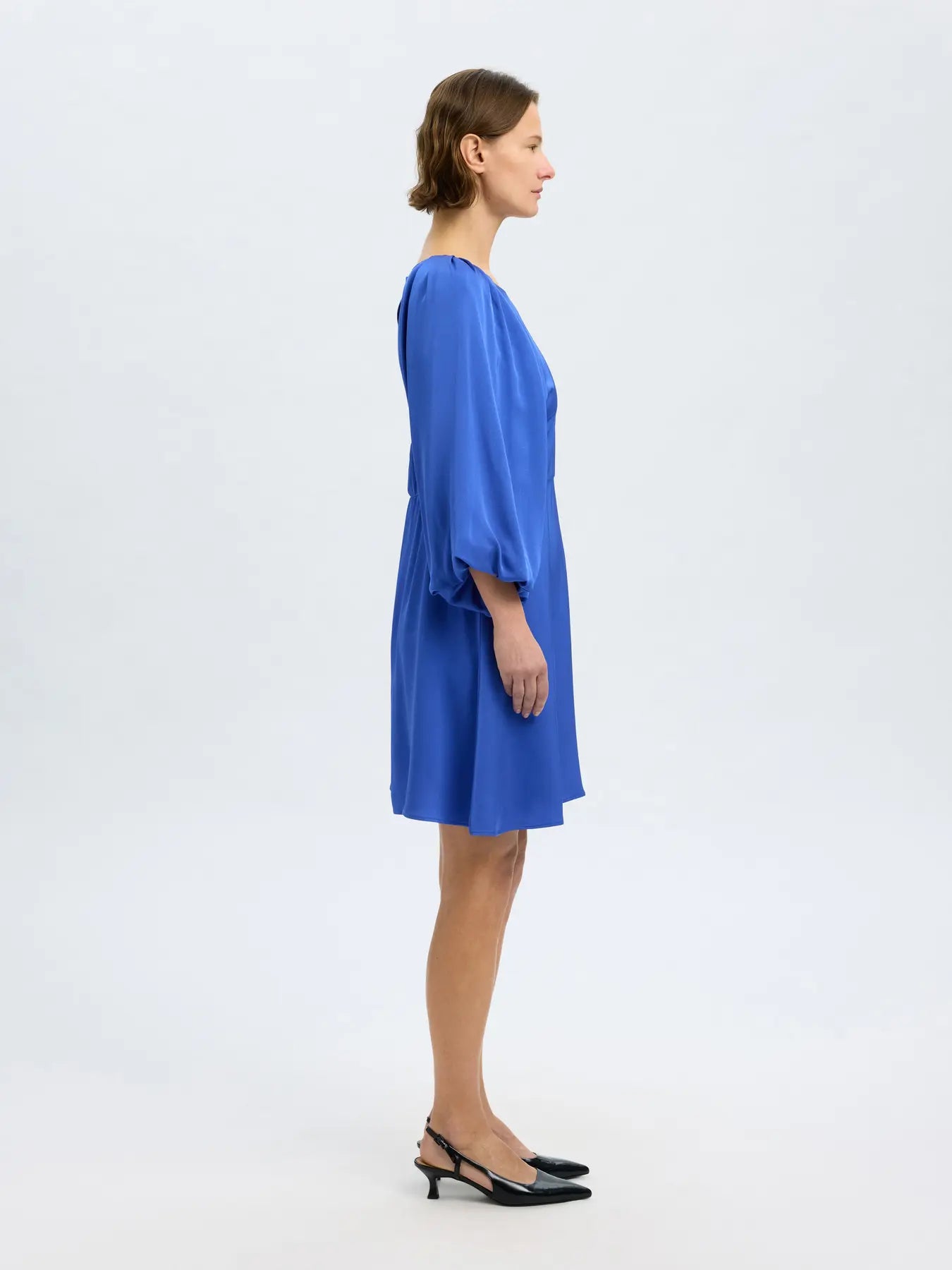 Klänning Laurina 3/4 open back