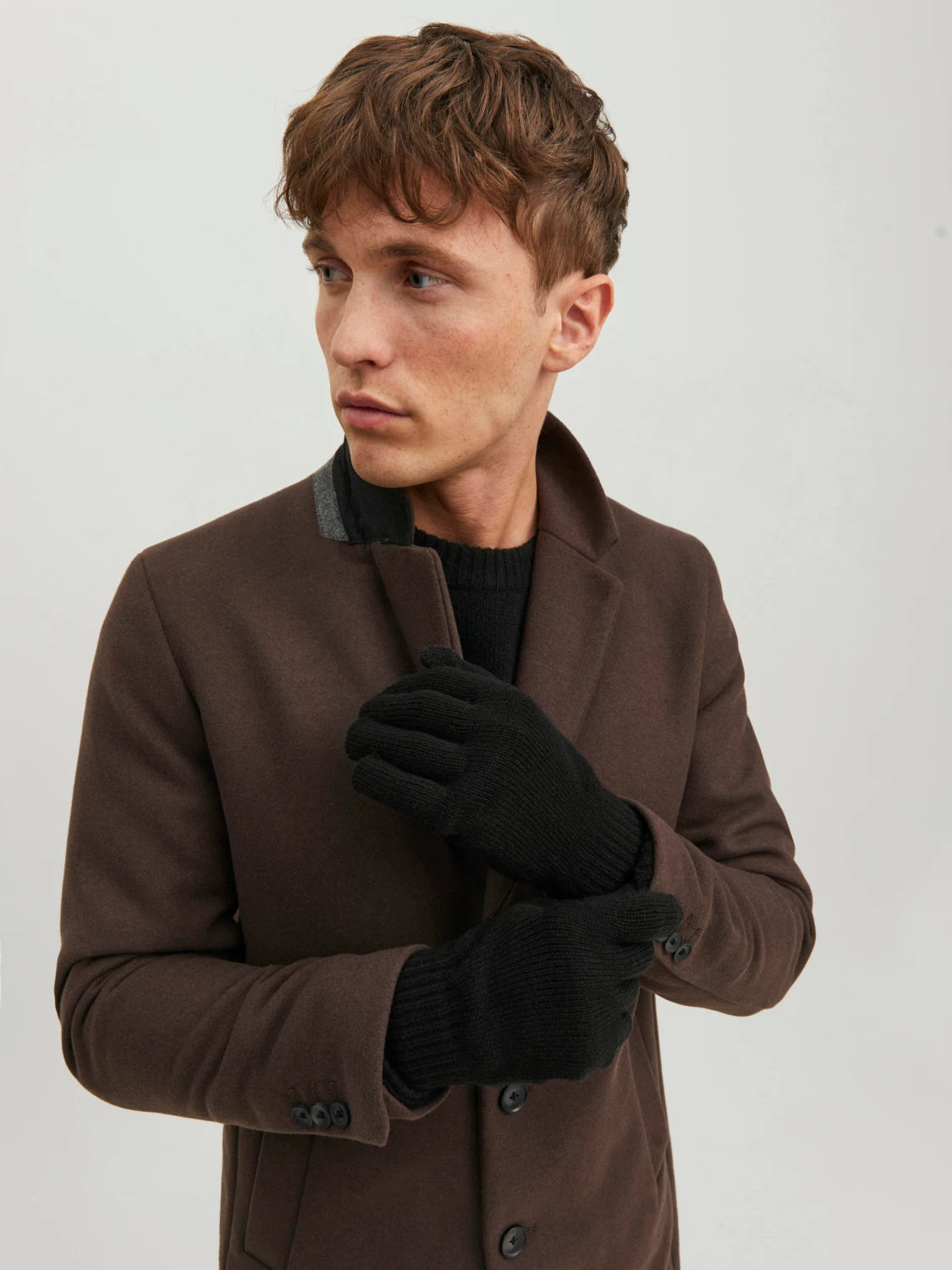 Vantar Barry, black