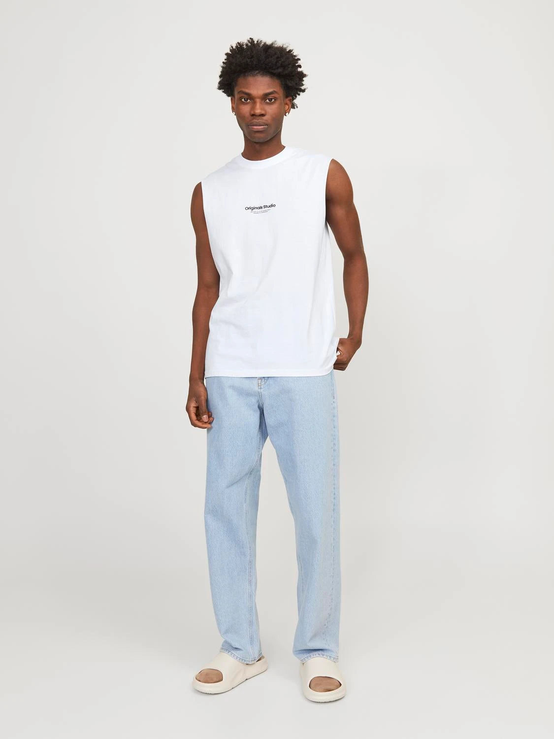 Linne Vesterbro, bright white