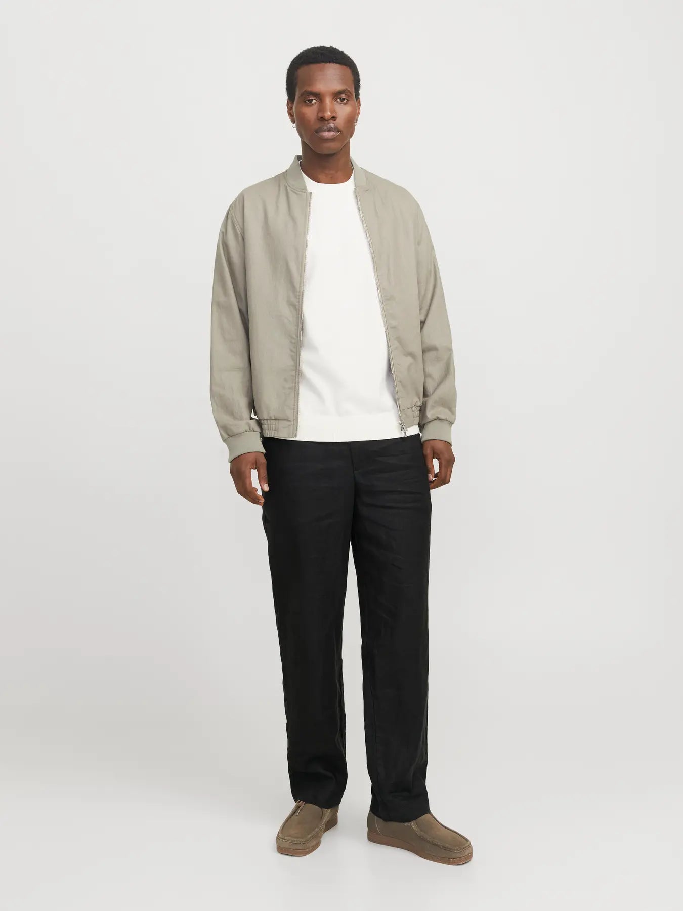 Chinos Karl Lawrence linen, tap shoe