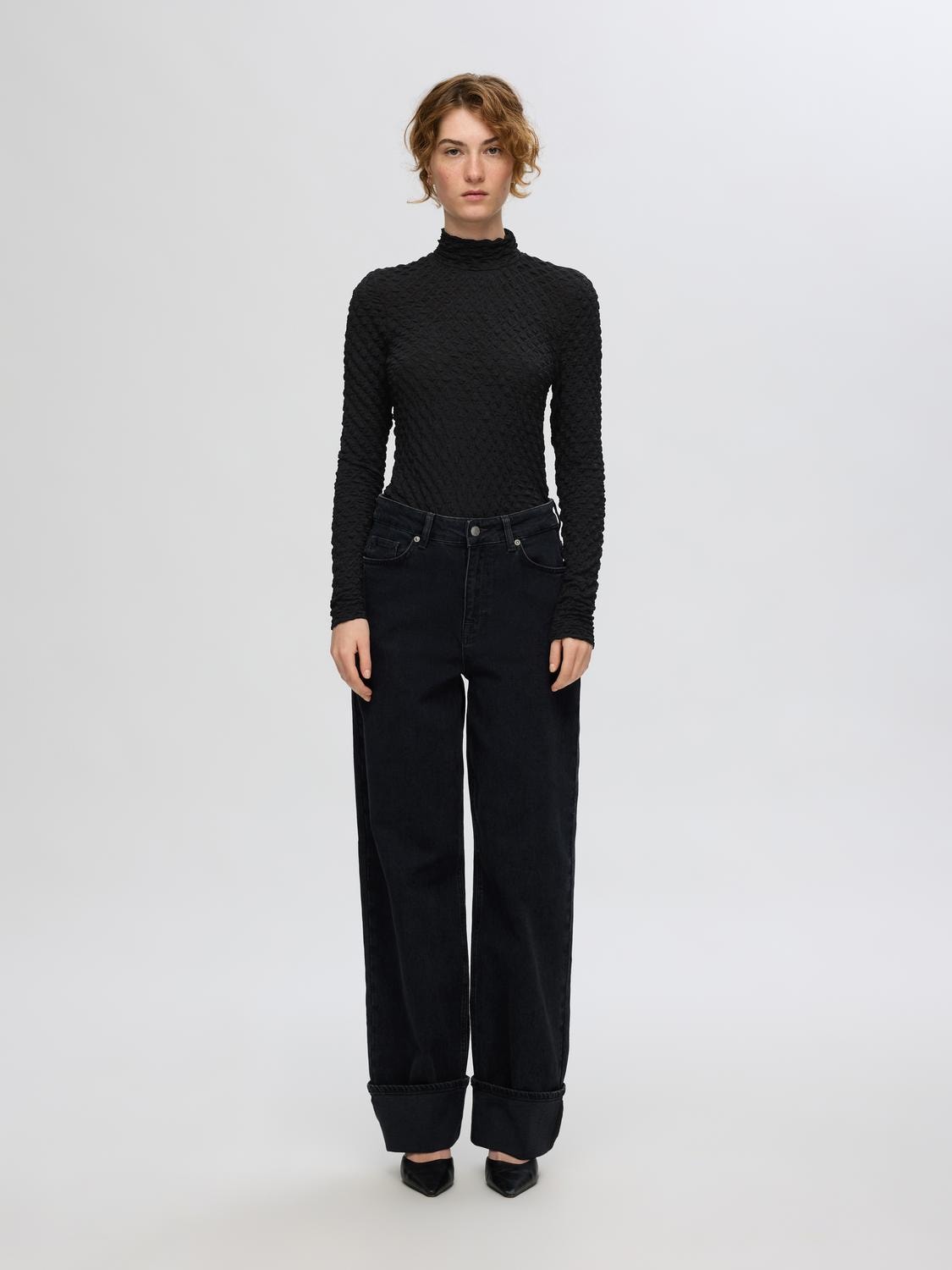 Topp Timmi structure, black