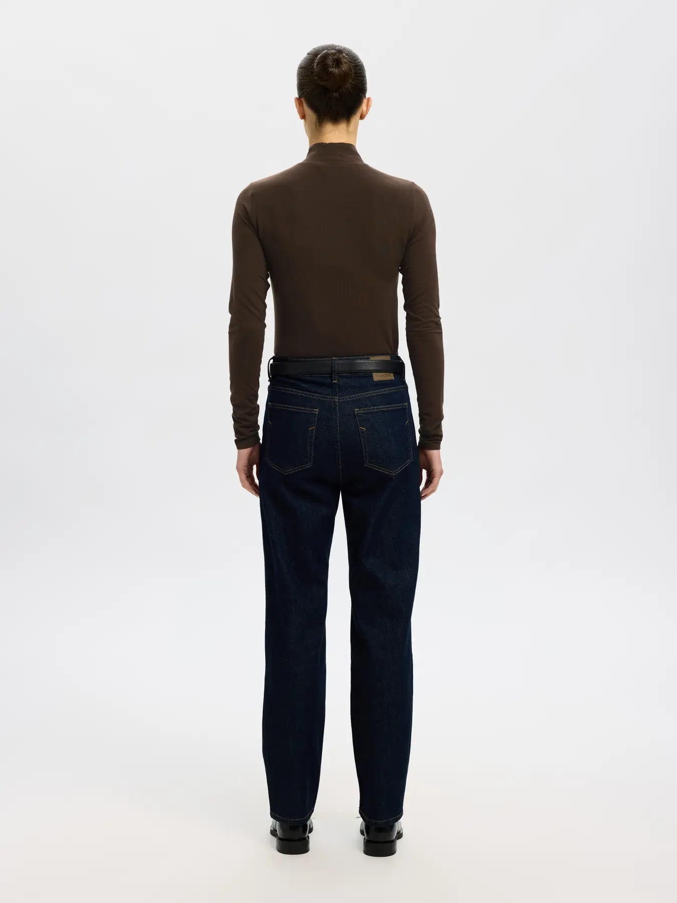 Topp Manja high neck