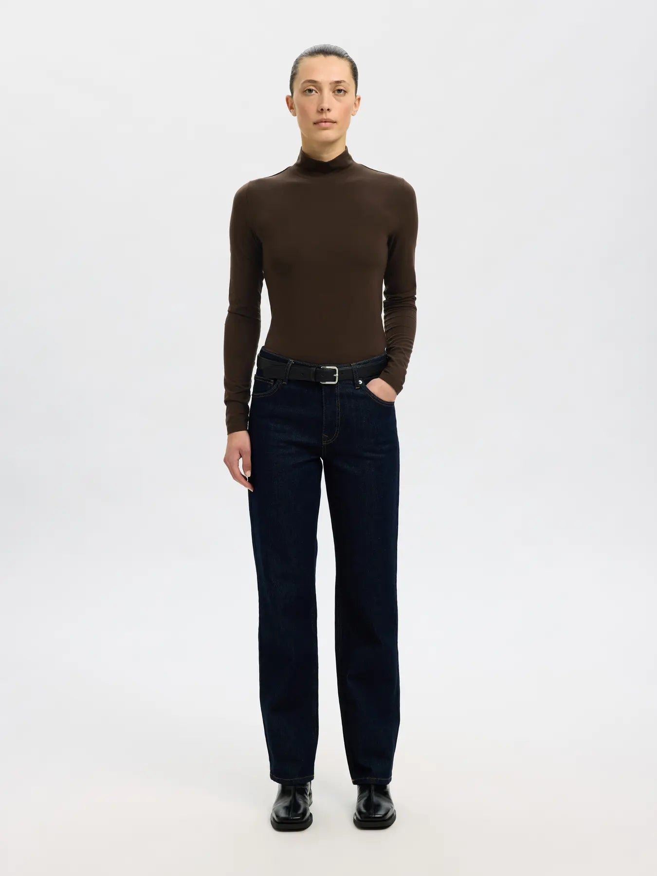 Topp Manja high neck
