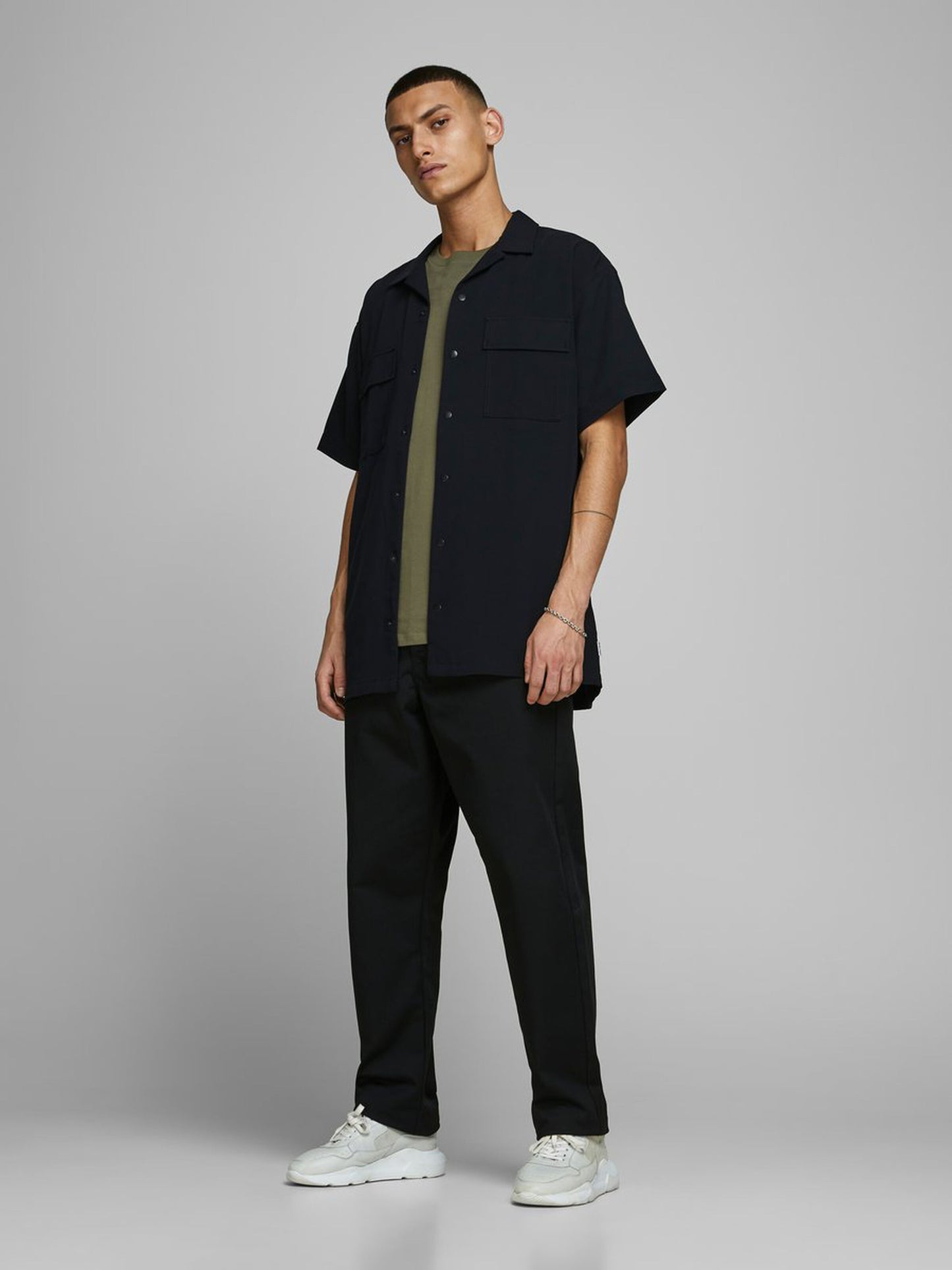 T-shirt Organic basic, olive night