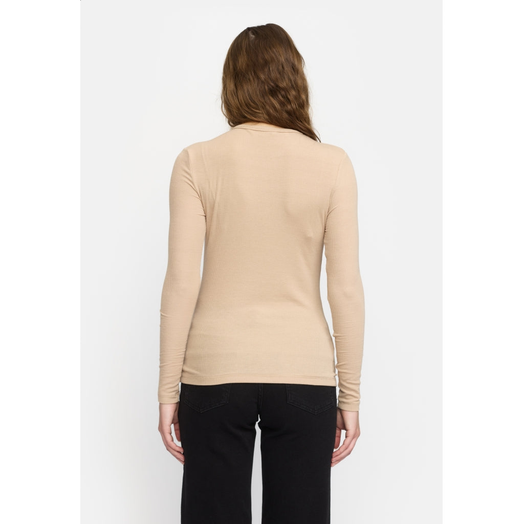Topp Fenja o-neck, nomad