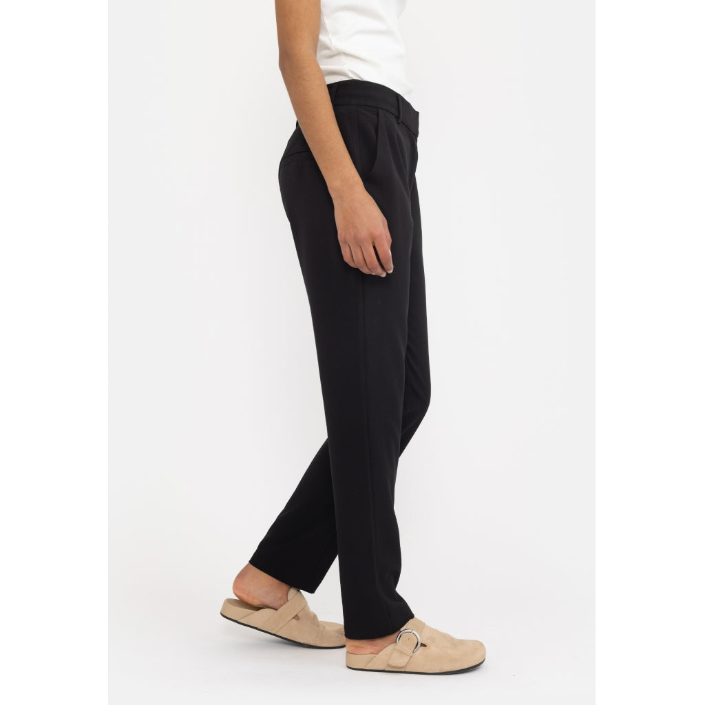 Byxa Vilja mid waist, black