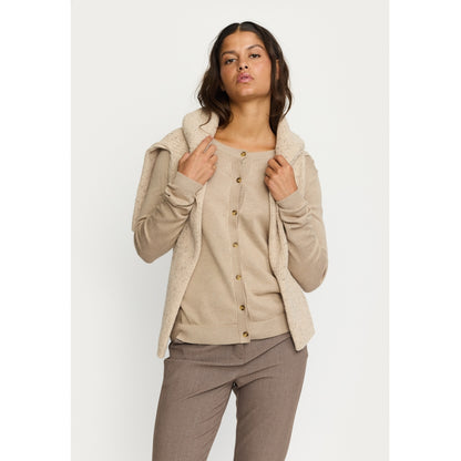 Cardigan Marla, nomad