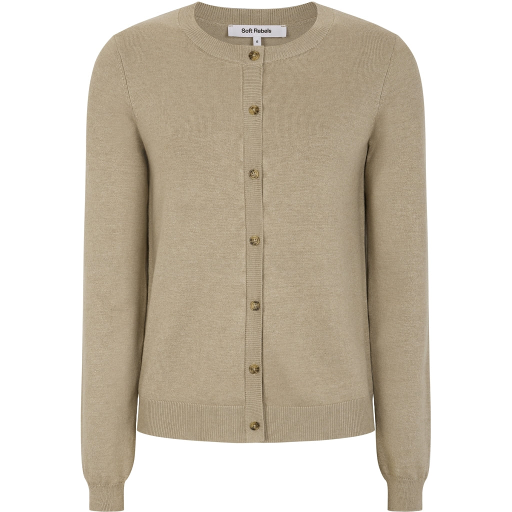 Cardigan Marla, nomad