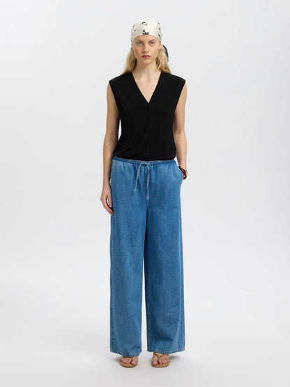 Topp Berta Bellis v-neck
