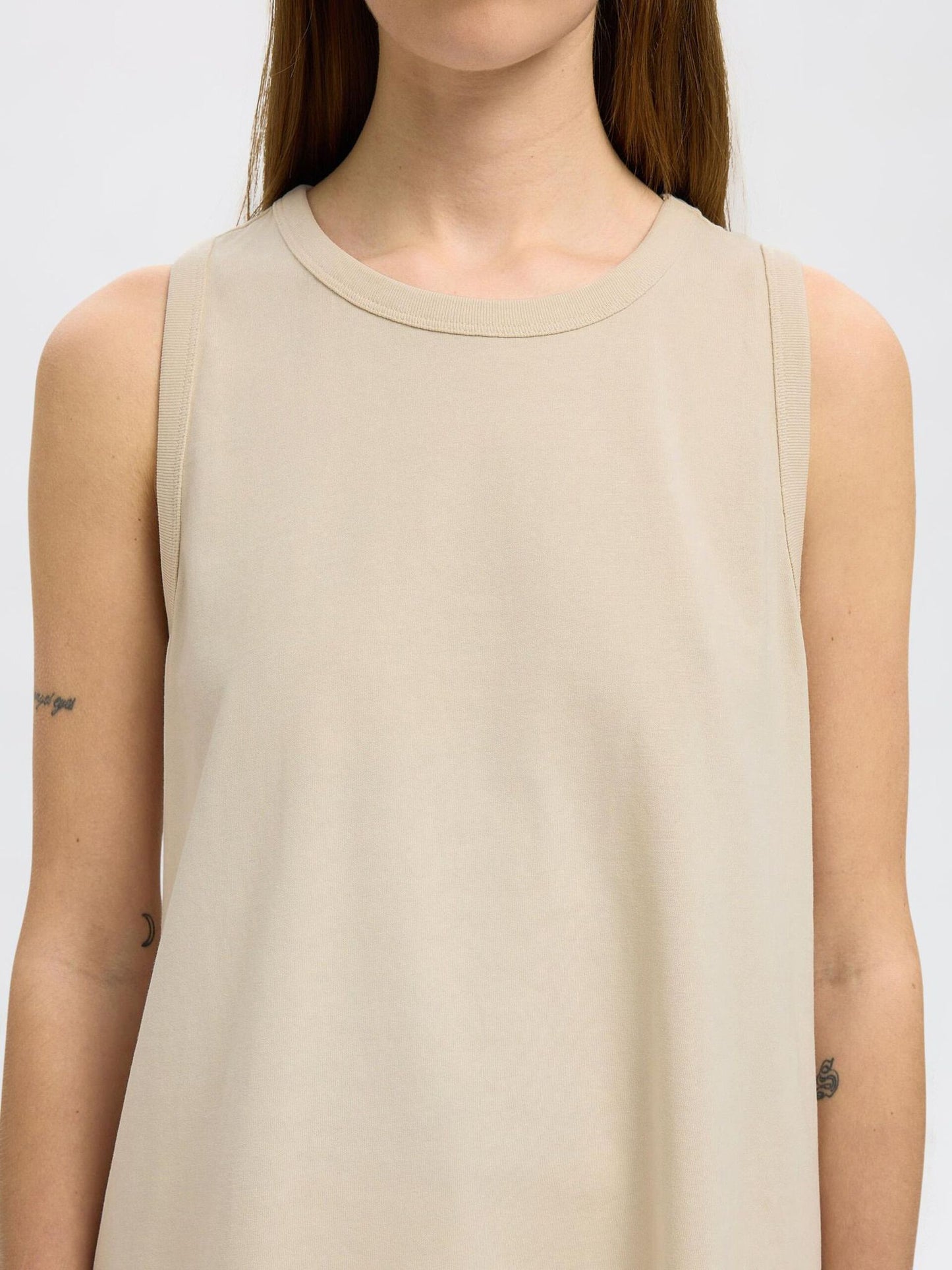 Klänning Essential tank short