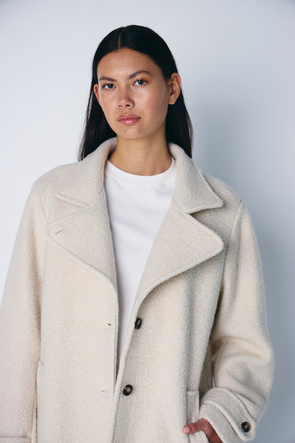 Kappa Stipa, almond milk