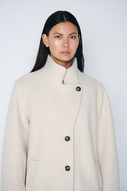 Kappa Stipa, almond milk