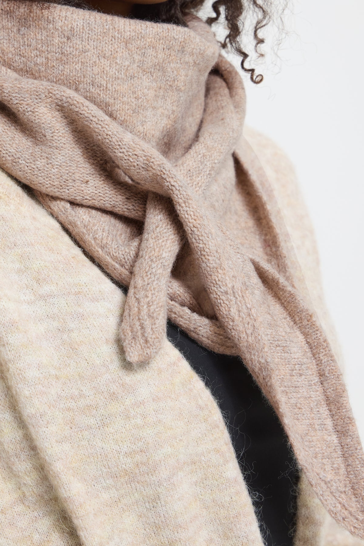 Scarf Gry