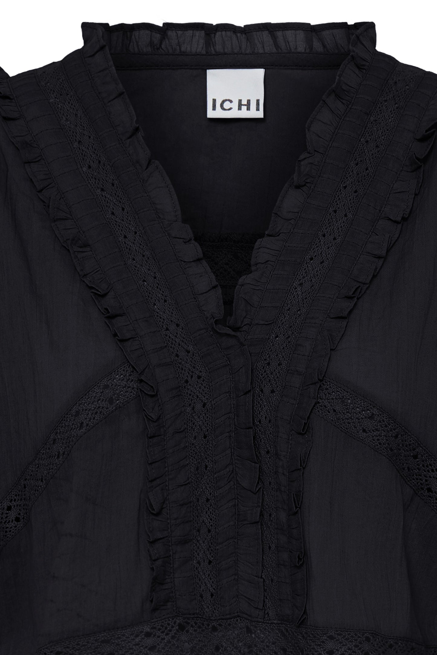 Blus Voilana