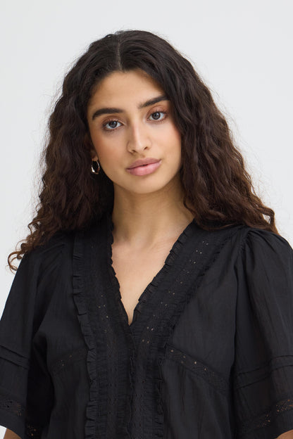 Blus Voilana