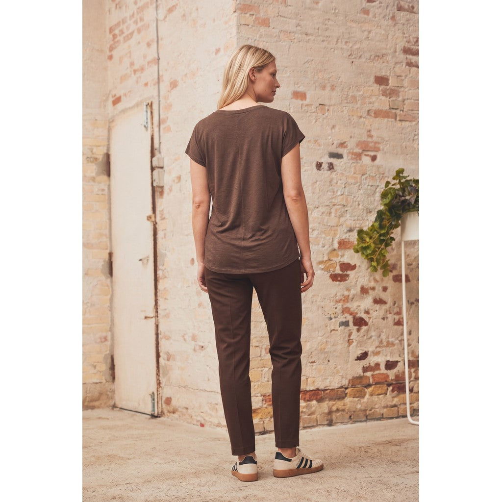 T-shirt Nugga v-neck