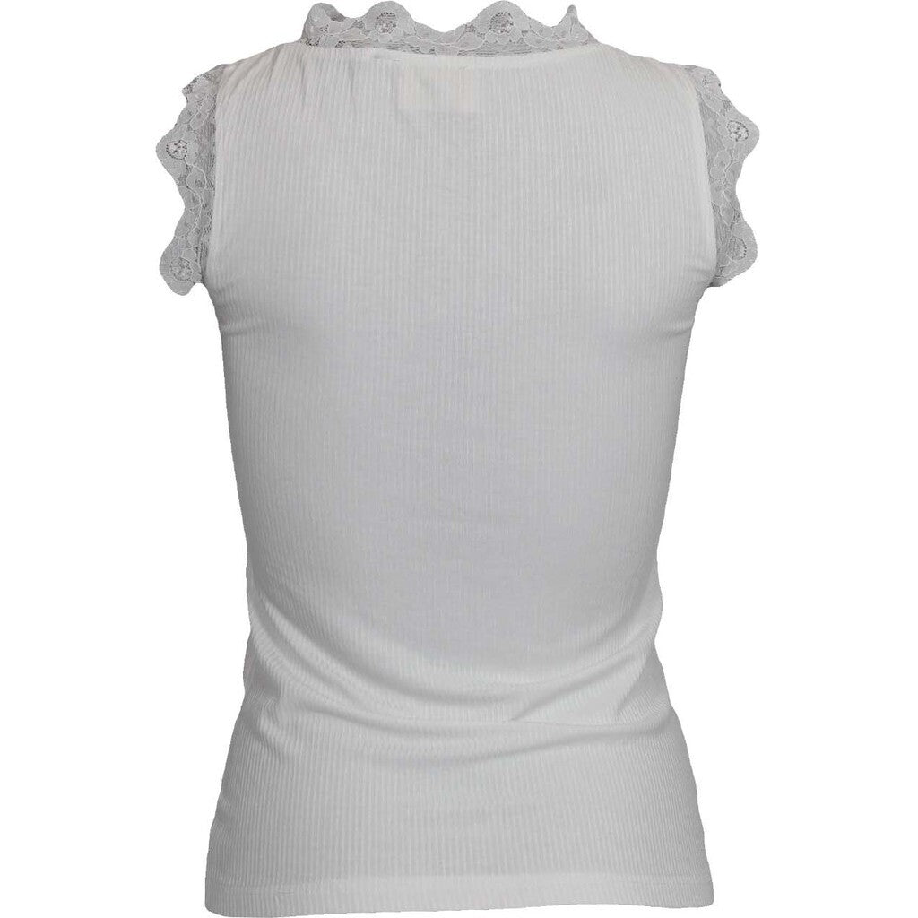 Topp Dee lace