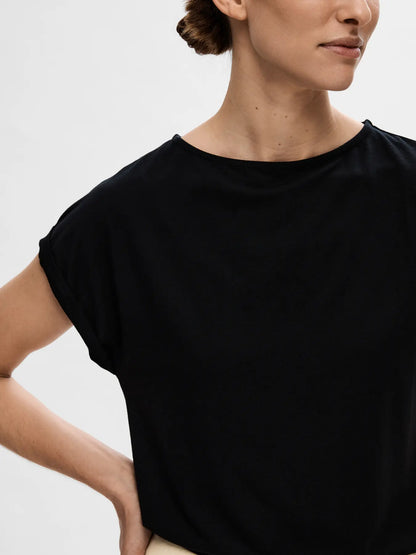 T-shirt Bellis Boat Neck