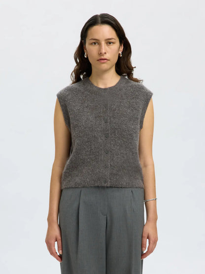 Väst Lulu button o-neck
