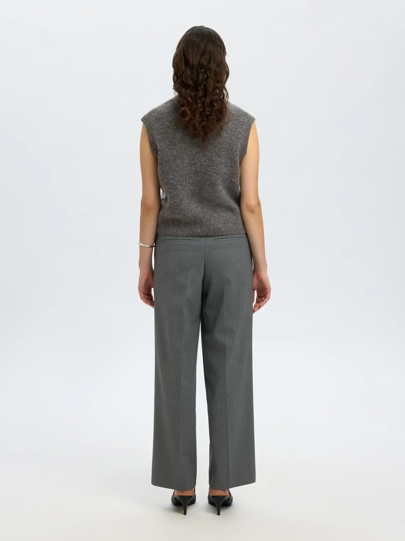 Väst Lulu button o-neck