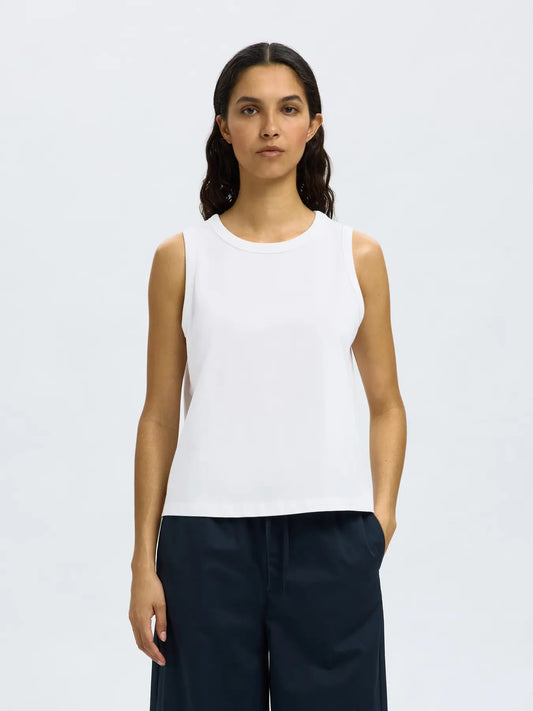 Topp Essential boxy tank