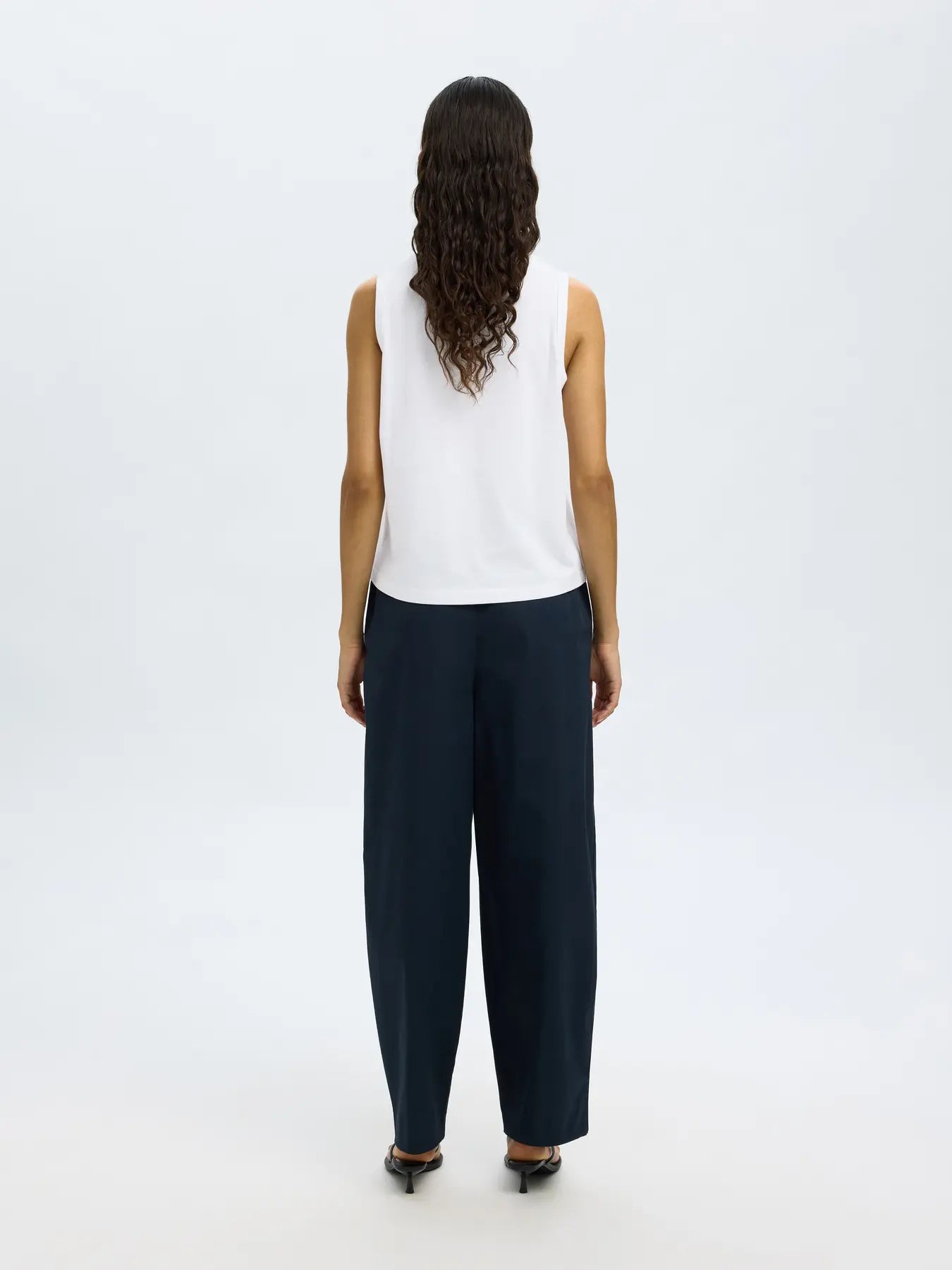 Topp Essential boxy tank