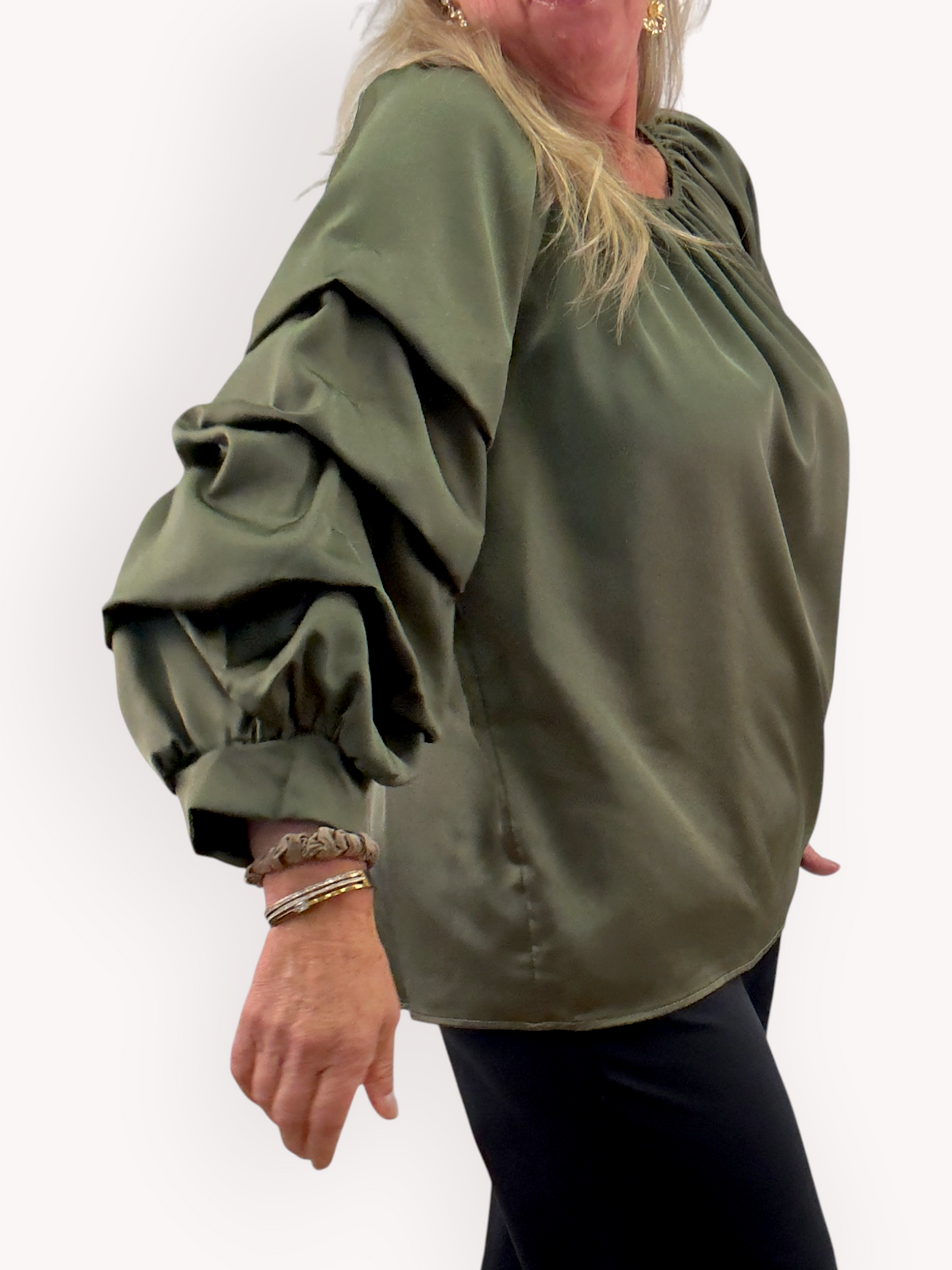 Blus Raya