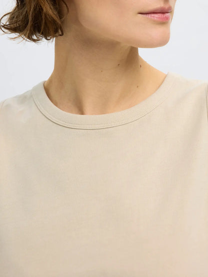 Topp Essential boxy tank