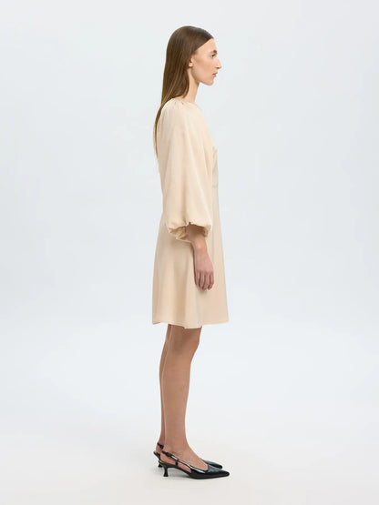 Klänning Laurina 3/4 open back