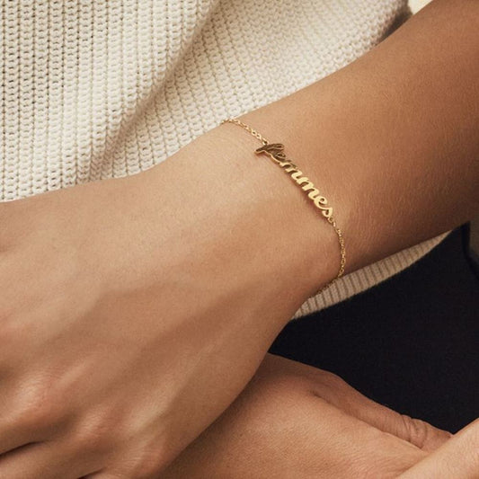 Femme bracelet, gold