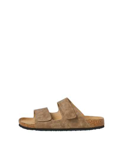 Sandal Central strap