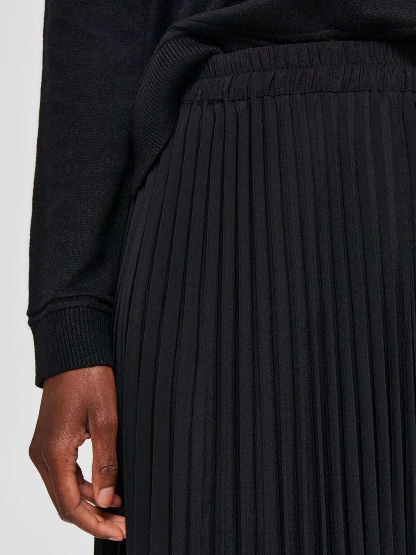 Plisserad kjol Alexis, black